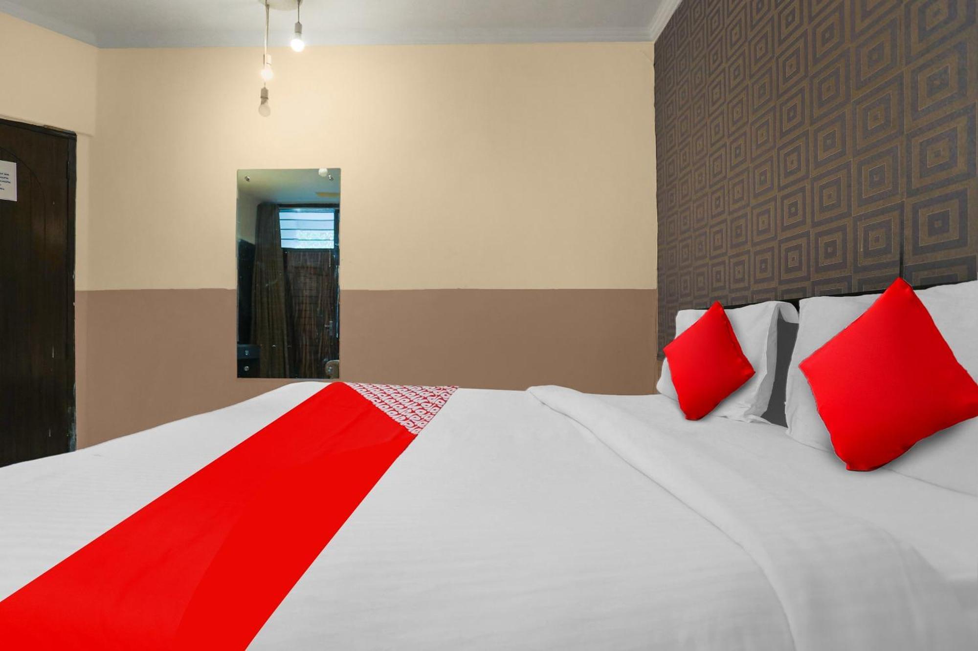 Hotel O Royal Galaxy Neu-Delhi Exterior foto